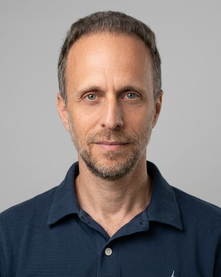 צביקה ראובן, מומחה בנטורופתיה
